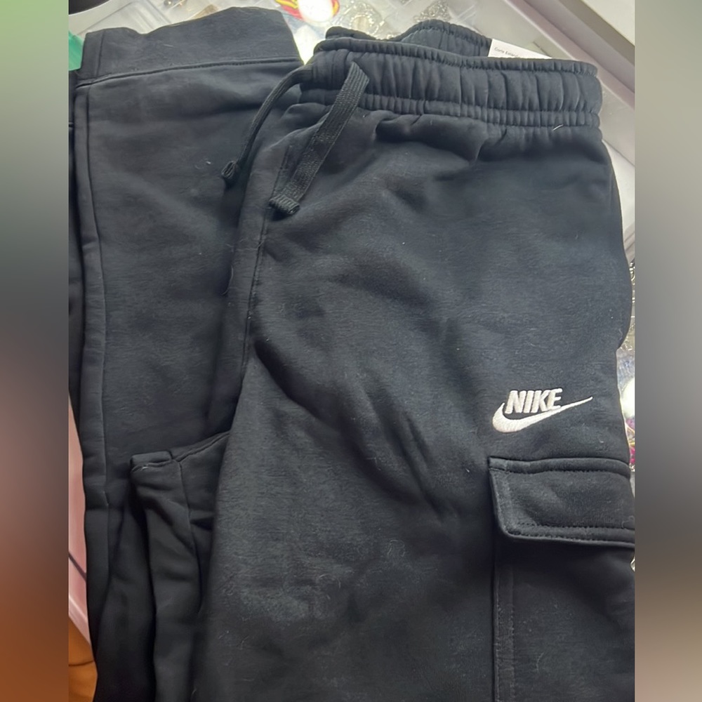Nike boys cargo joggers. Never worn! Was passed return date.